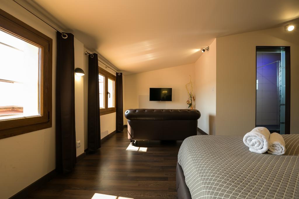 Montmar Hotel 3*