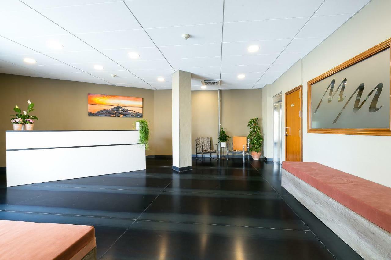Hotel Montmar 3*