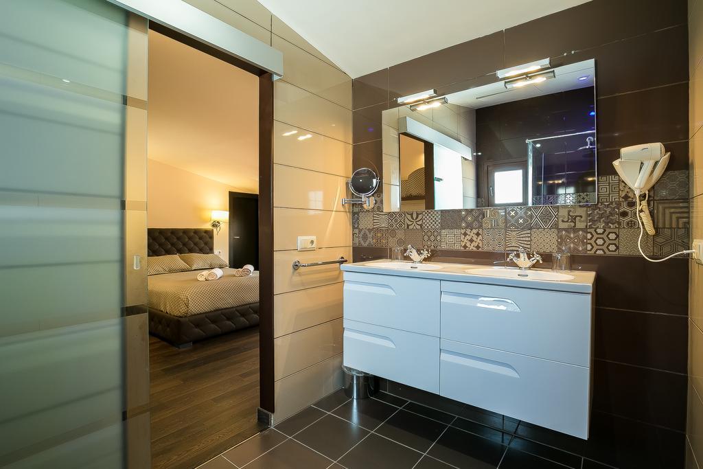 Hotel Montmar 3*